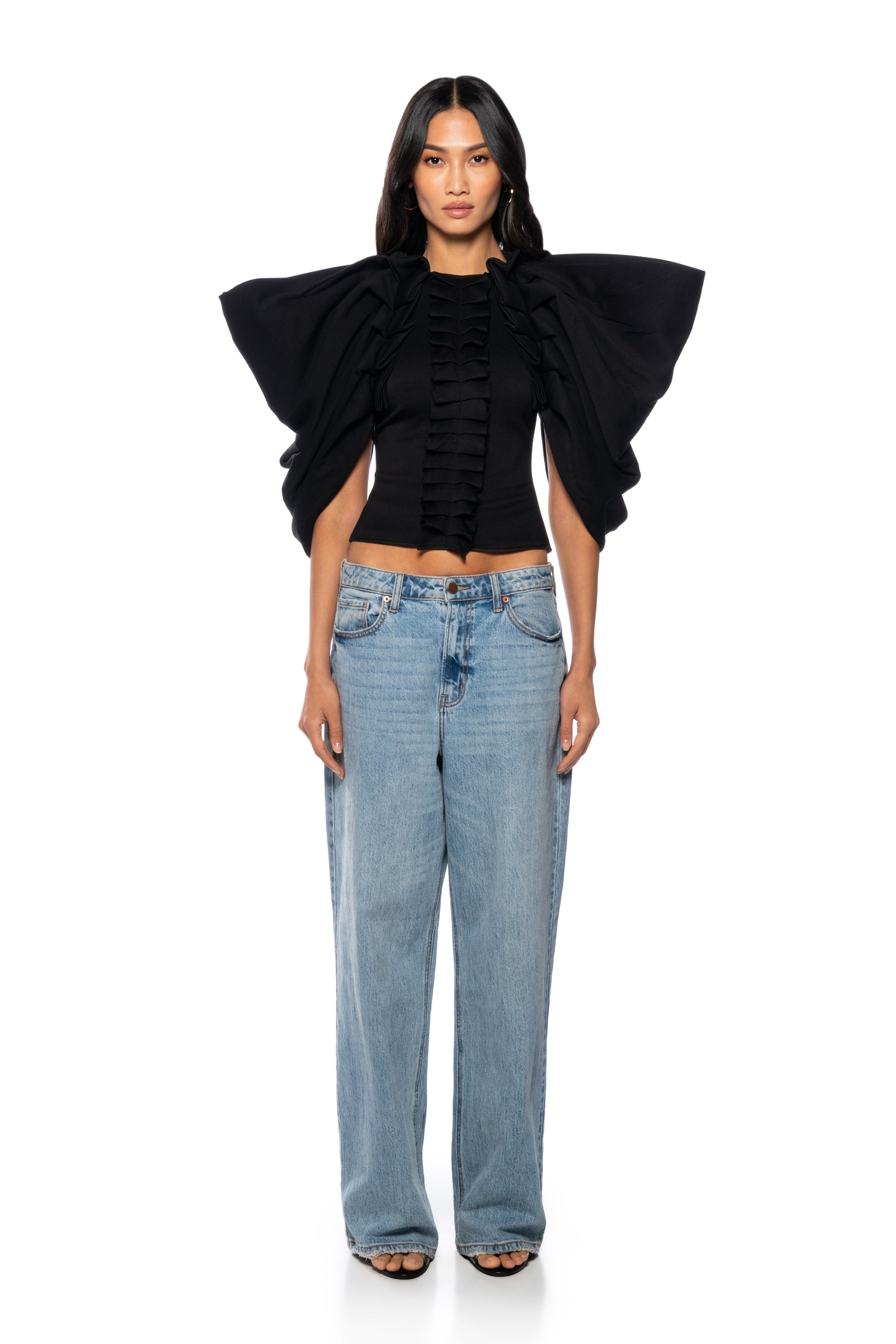 ANNIKA STATEMENT SLEEVE TOP